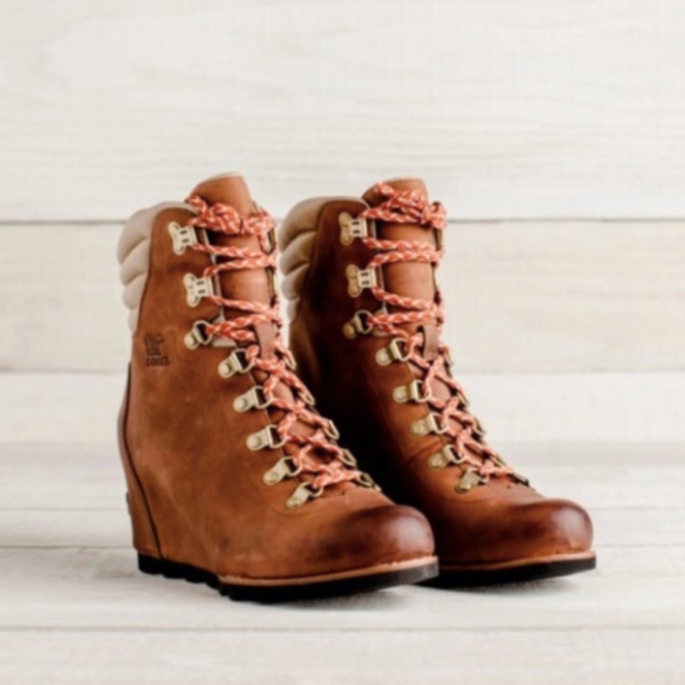 SOREL Women's conquest waterproof wedge boots